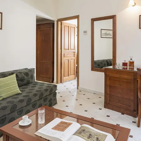 Casa Delfino & Hotel Chania (Crete)