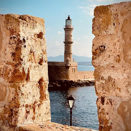 Hotel Casa Delfino & Chania (Crete)