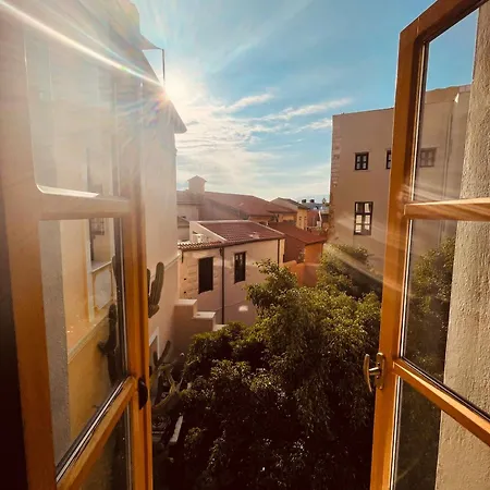Casa Delfino & Chania (Crete)