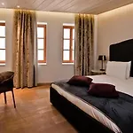 Casa Delfino & 5* La Canée