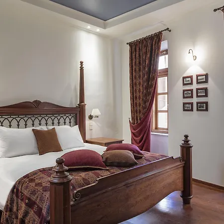 Hotel Casa Delfino & Chania (Crete)