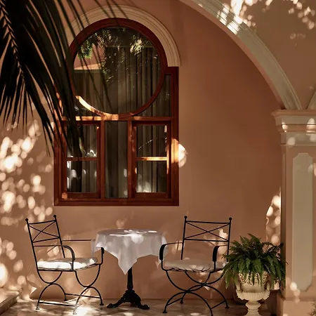 Casa Delfino & Hotel Chania (Crete)