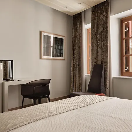 Casa Delfino & 5* Chania (Crete)