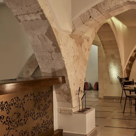 Hotel Casa Delfino & Chania (Crete)