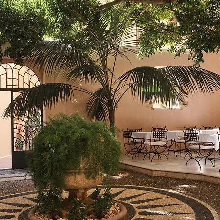 Casa Delfino & Chania (Crete)