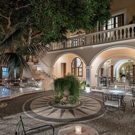 Casa Delfino & Hotel Chania (Crete)