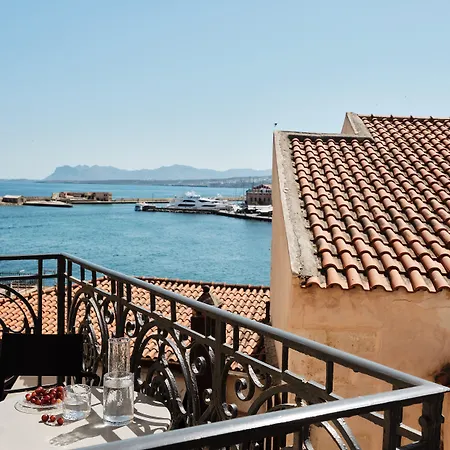 カーサ デルフィノ ＆ スパ ホテル ハニア