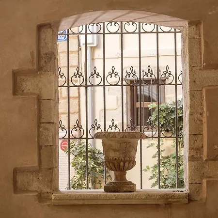 Casa Delfino & Готель Chania (Crete)