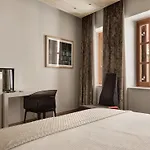 Casa Delfino & 5* Chania (Crete)