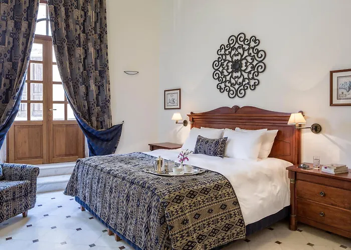 Casa Delfino & Chania (Crete)